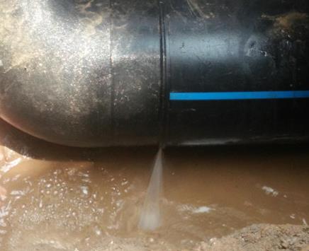 前进楼顶渗水维修公司为大家分享下前进卫生间漏水维修修补技术!